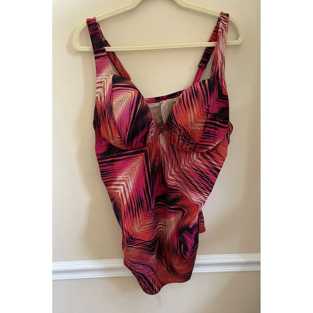 Cacique Swim Tankini Top Size 40D